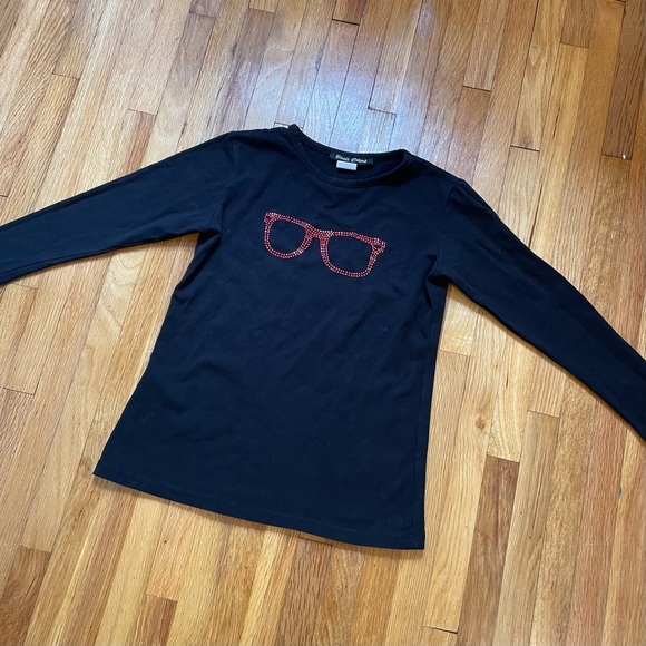 4/$25 Basic Colors Rhinestone 3/4 Sleeve Tee Shirt Size 7/8 Medium Black Red - Picture 3 of 7